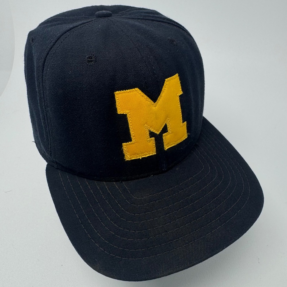 Vintage Michigan Wolverines New Era Snapback Hat Navy Blue Wool Blend Made in US